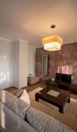 shtepi-me-qera-pallat-i-ri-21-selvia-rr-e-dibres-gj-partizani-big-0