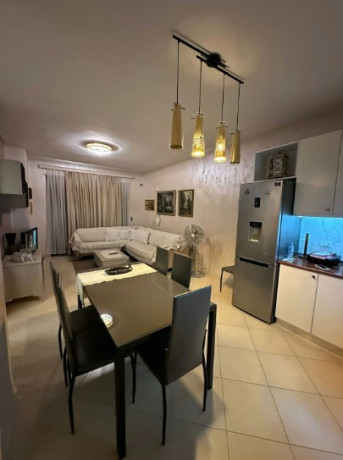 shitet-ap-31-zona-astir-unaza-e-re-teodor-keko-big-0