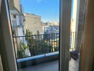 Shtepi me qera, Pallat i Ri 1+1 Komuna Parisit / Kristal Center