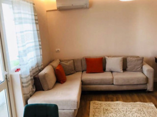 Shtepi me qera, Pallat Egzistues 1+1 Rr. Durresit / Prokuroria