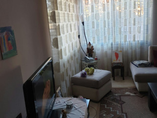 Shtepi me qera, Shtepi Private 3+1 Medreseja / Tregu Industrial