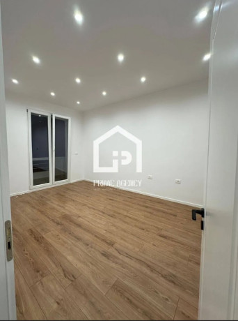 shitet-21-rruga-mine-peza-prane-komisiaratit-3-big-1