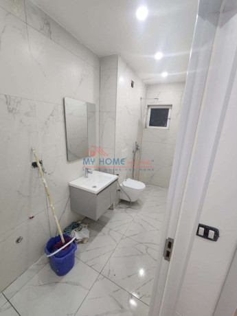 apartament-11-ne-shitje-tek-komuna-e-parisit-big-3