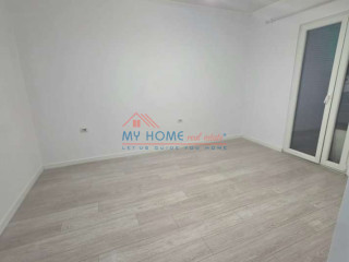 Zyre me qera 21 Dhjetori Tirane