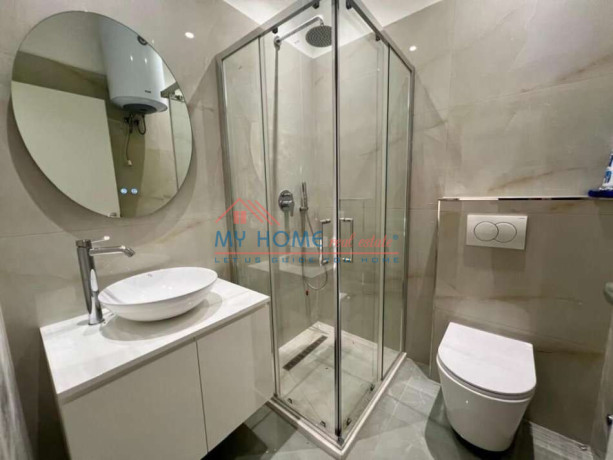 zyre-me-qera-rruga-panorama-big-4