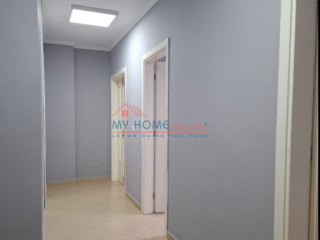 Zyre me qera ne Qender Tirane