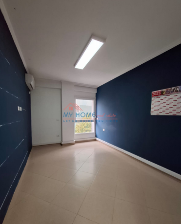 zyre-me-qera-ne-qender-tirane-big-1