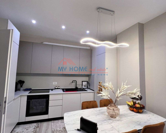 apartament-21-post-parkimi-me-qera-kompleksi-kontakt-21-dhjetori-ne-tirane-big-4
