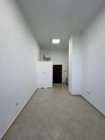 qender-jepet-me-qera-ambjent-komercial-pallat-i-ri-big-0