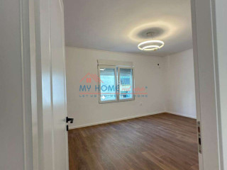 Shitet okazion 2+1 tek Oxhaku