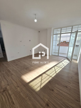 shitet-apartament-21qender-rruga-bogdanet-big-3