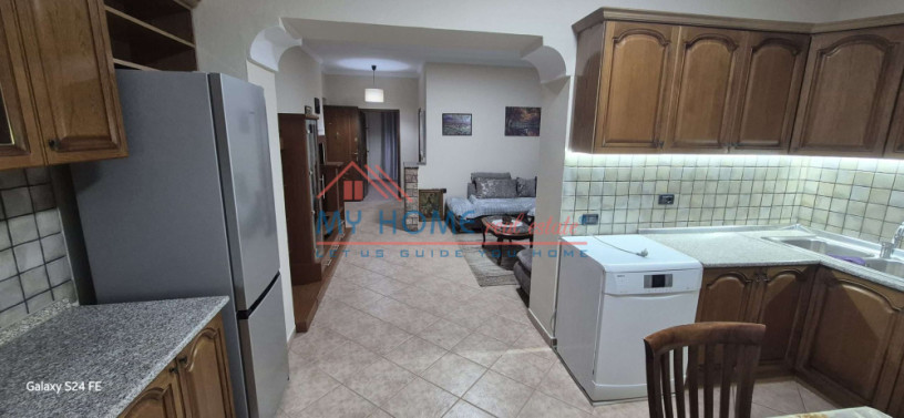 apartament-11-me-qera-tek-pazari-i-ri-big-1