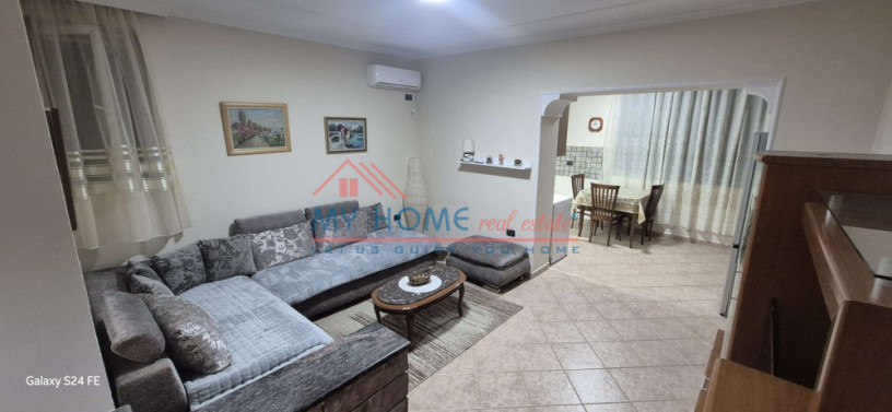 apartament-11-me-qera-tek-pazari-i-ri-big-0