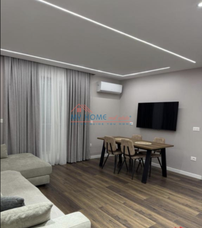 apartament-11-me-qera-tek-stacioni-i-trenit-big-1