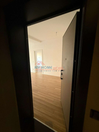 zyre-me-qera-tek-garden-building-tirane-big-4