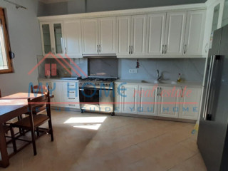 Vile me qira ne Mjull Bathore Tirane