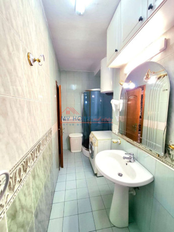 apartament-11-me-qera-tek-komuna-e-parisit-big-3