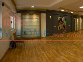 Ambjent Biznesi me Qera Qender Tirane