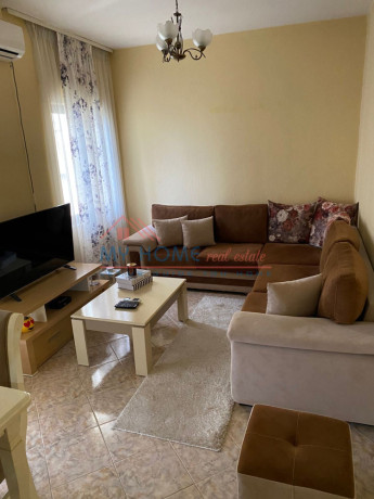 apartament-11-me-qera-prane-square-21-ne-tirane-big-3