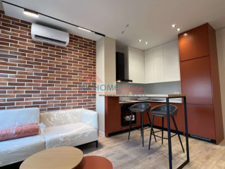 Apartament 1+1 + Post Parkimi me qera tek Stacioni i Trenit ne Tirane