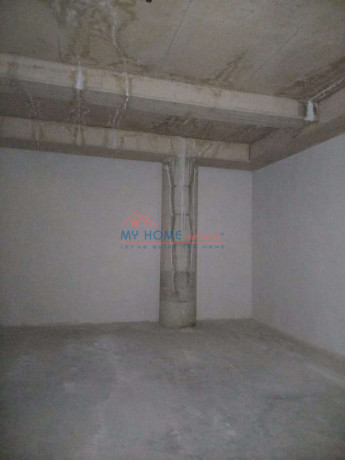 magazine-me-qira-bulevardi-i-ri-ne-tirane-big-1