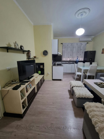 shtepi-me-qera21-vile-2-kateshe-rr-e-kavajes-21-dhjetori-big-3