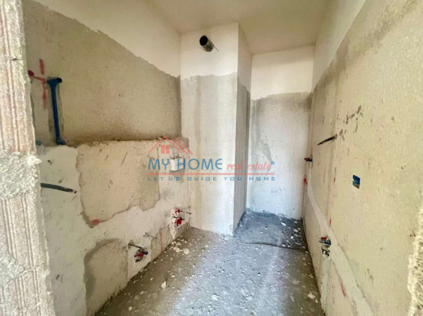 apartament-21-ne-shitje-univers-city-tirane-big-0