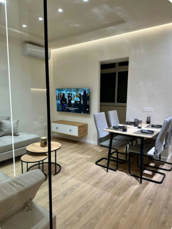 ministria-e-jashtme-jepet-me-qera-21-big-0