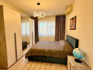 JEPET ME QERA: APARTAMENT 1 + 1/ RRUGA KOSOVAREVE