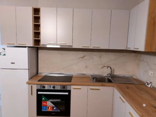 JEPET ME QERA: APARTAMENT 1 + 1/ MUHAMET GJOLLESHA_PASTIÇERI SOMEG