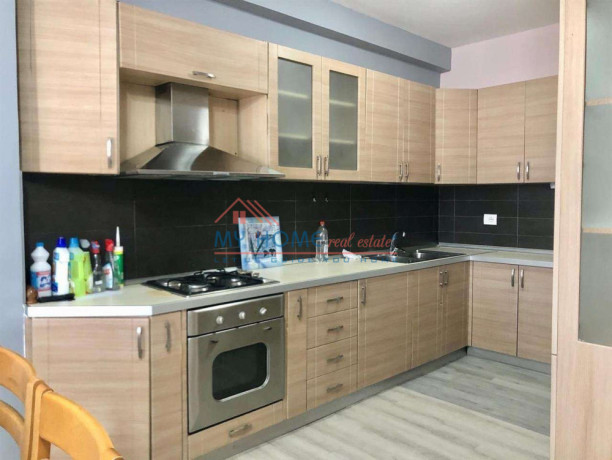 apartament-21-me-qira-tek-rruga-kavajes-ne-tirane-big-2