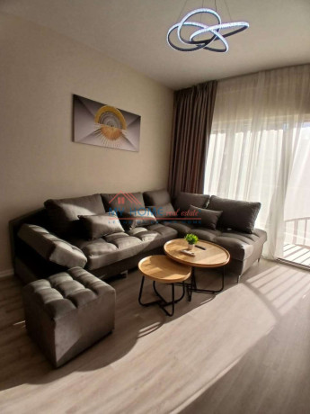 apartament-21-me-qira-te-zogu-i-zi-tirane-big-1