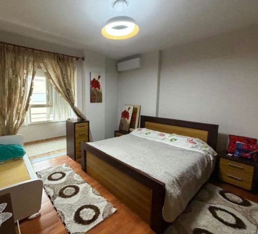 shtepi-me-qera-pallat-i-ri-21-don-bosko-jordan-misja-big-0