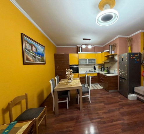 shtepi-me-qera-pallat-i-ri-21-don-bosko-jordan-misja-big-2