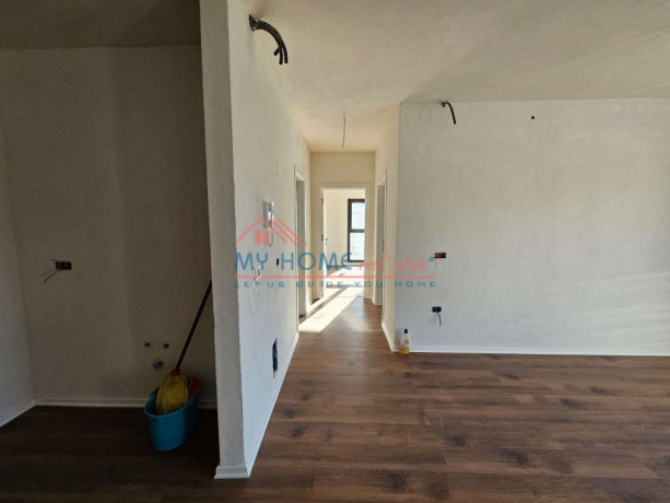 apartament-21-ne-shitje-porcelan-ne-tirane-big-2