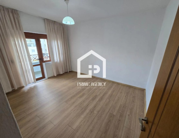 shitet-apartament-1-1-zona-pogradec-big-3