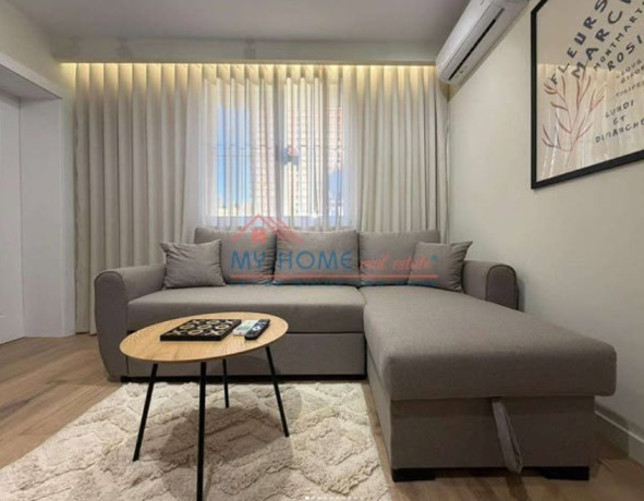 shiten-2-apartamente-11-tek-21-dhjetori-big-0