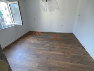 Zyre me qera Rruga Elbasanit Tirane