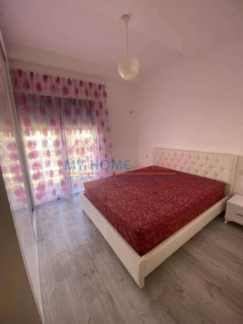apartament-21-me-qera-tek-pazari-i-ri-big-3