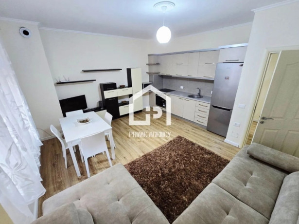 shitet-apartament-1-1-pogradec-shetitorja-big-0