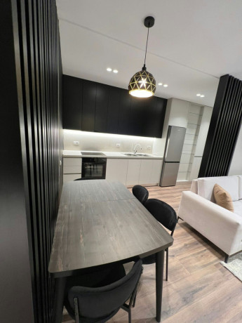 fusha-e-aviacionit-jepet-me-qera-21-big-0