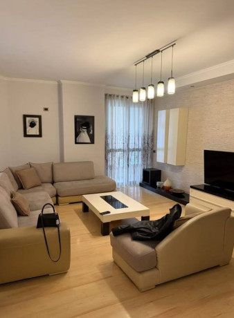 jepet-me-qera-apartament-2-12-market-joena-big-0