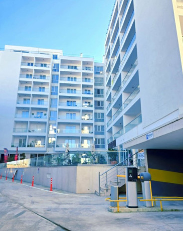 jepet-me-qera-apartament-212-me-pamje-nga-deti-big-4