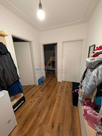 apartament-21-ne-shitje-ish-parku-autobuzave-ne-tirane-big-1