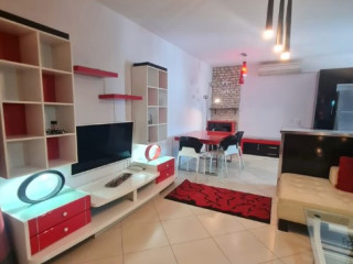 JEPET ME QERA: APARTAMENT 2+1+2 / Pranë Report RV