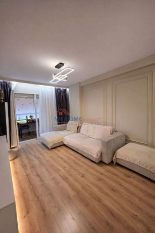 apartament-21-ne-shitje-komuna-e-parisit-ne-tirane-big-0