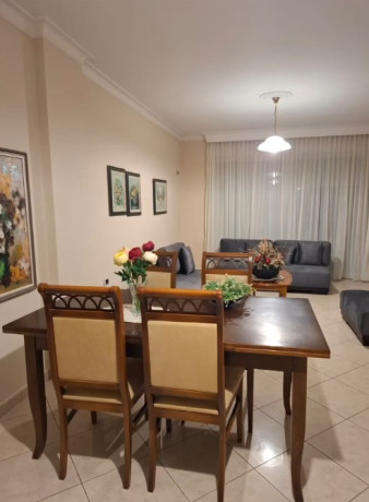 jepet-me-qera-apartament-21-blloku-prane-juveniljes-big-3