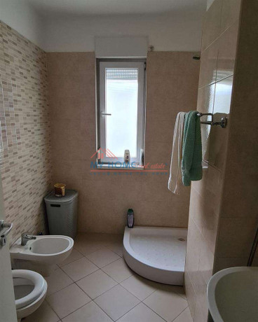 apartament-11-me-qera-tek-21-dhjetori-big-2