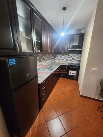 apartament-11post-parkimi-me-qera-tek-pallati-me-shigjeta-tirane-big-3