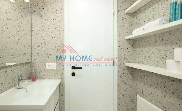 prane-harry-fultz-jepet-me-qera-11-big-4